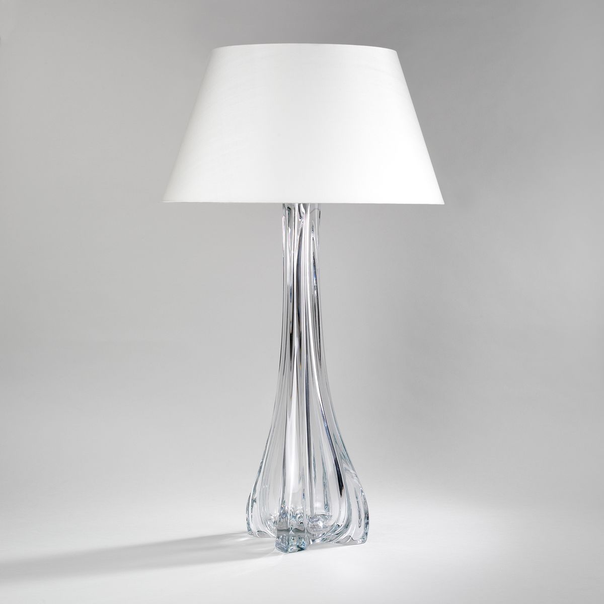 Cortina Vase Table Lamp | Nicholas Engert Interiors