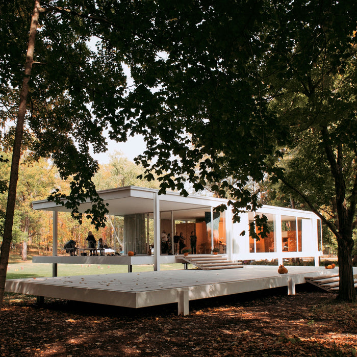 The Farnsworth Dilemma