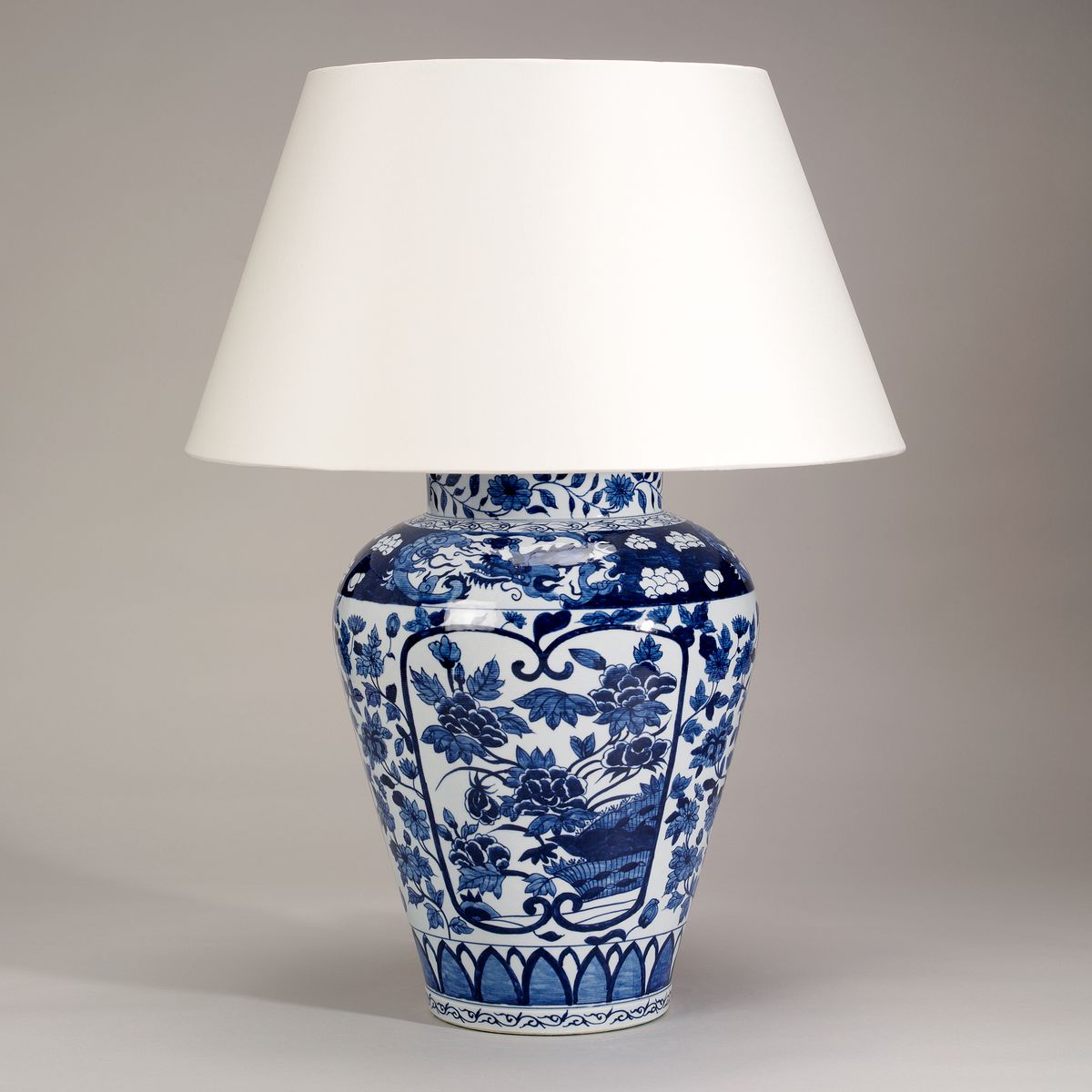 Imari Hand Decorated Porcelain Vase Lamp-Blue