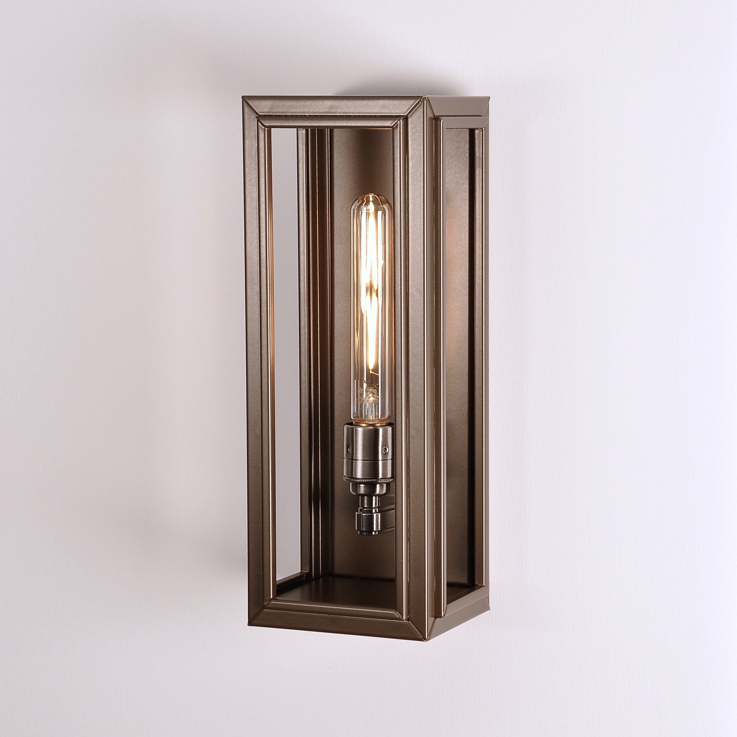 Nicholas Engert Marketing | Windsor Lantern-Medium-Bronze