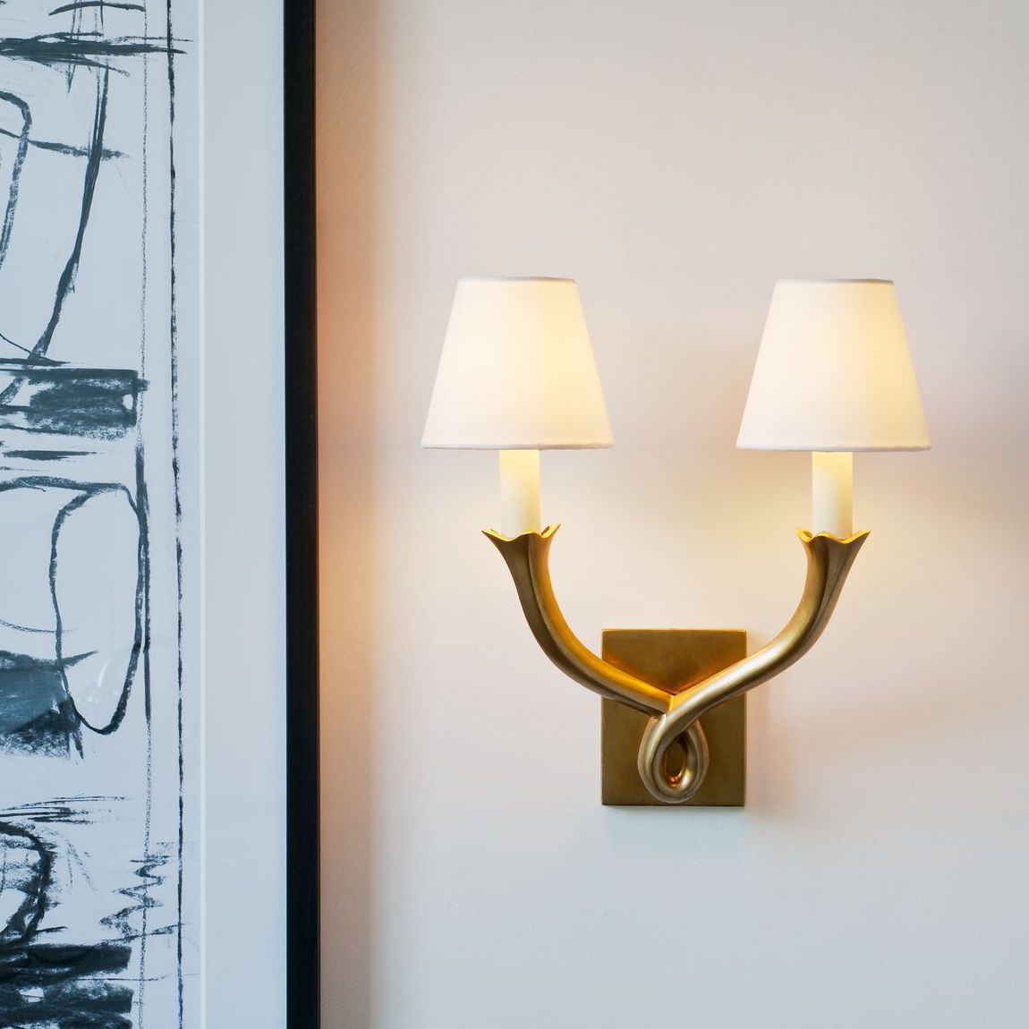 Holt Knot Wall Light-Brass-Context | Nicholas Engert Interiors